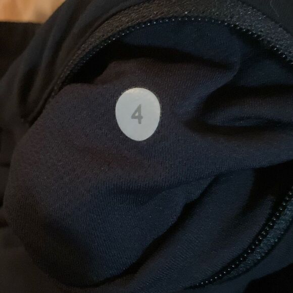 Lululemon Speed Up Short *Long 4" Black (First Release) - Picture 11 of 11
